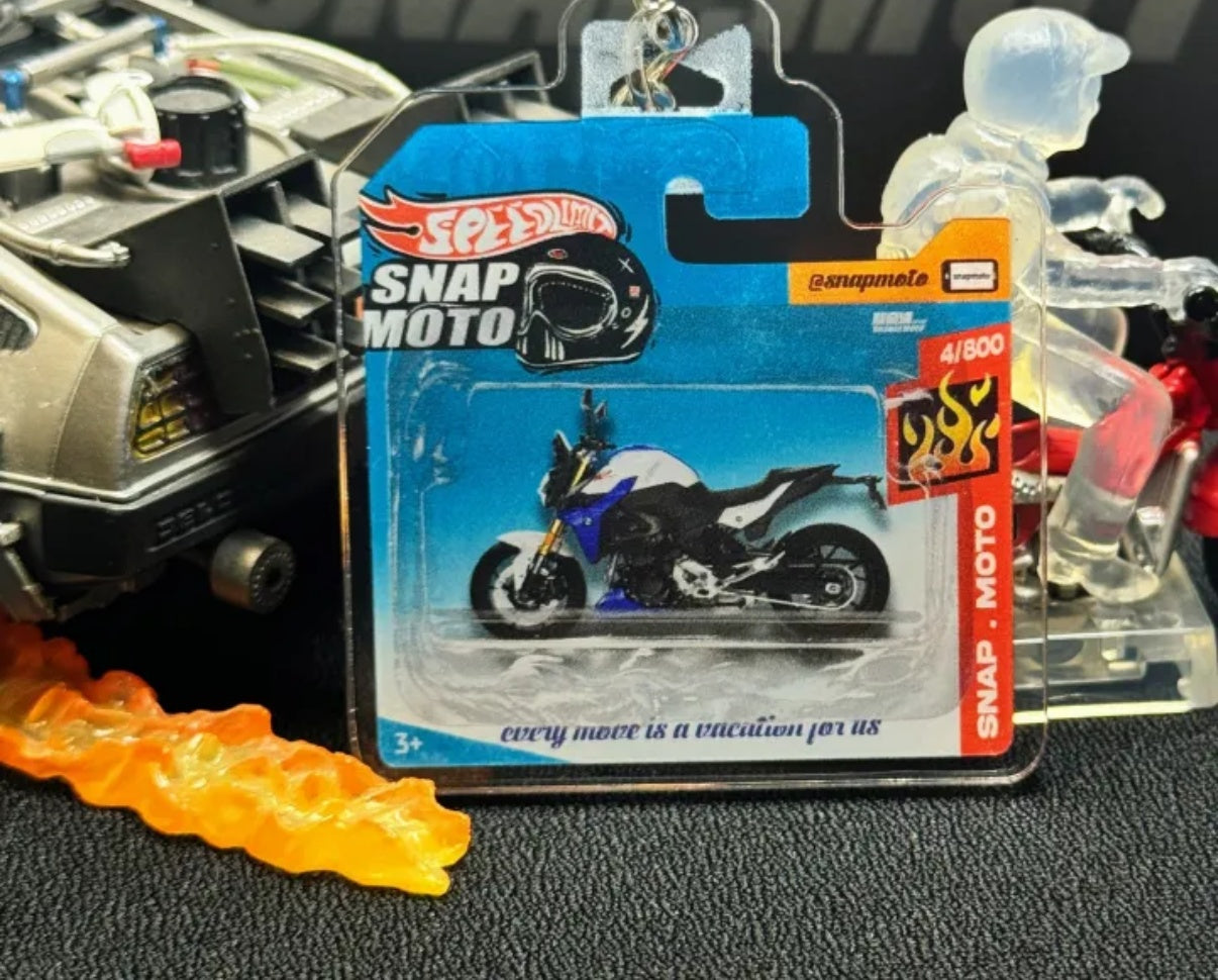 The Pocket Garage: 1:64 Scale Blister Pack Key Tag Keychain for BMW F900R