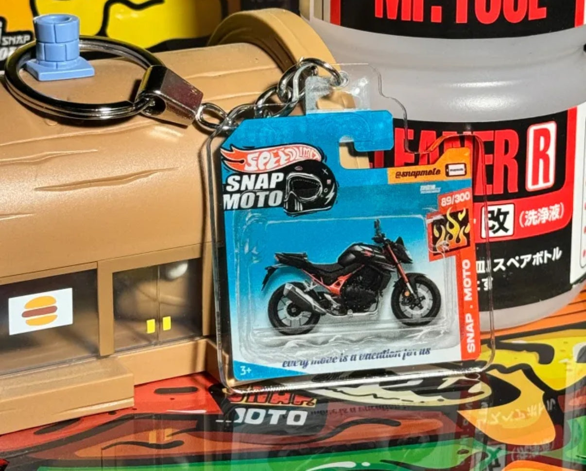 The Pocket Garage: 1:64 Scale Blister Pack Key Tag Keychain for Honda CB750