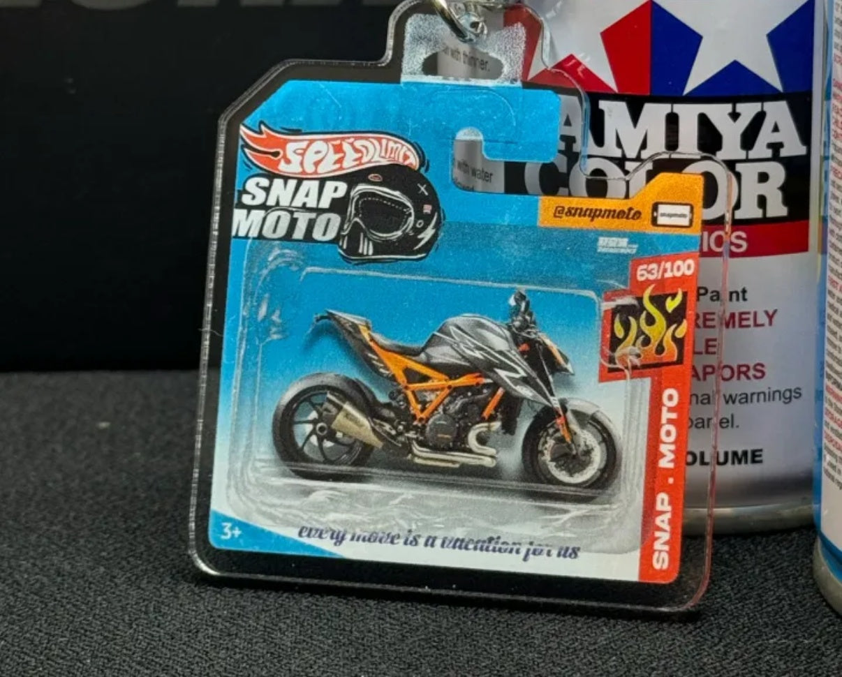 The Pocket Garage: 1:64 Scale Blister Pack Key Tag Keychain for KTM 1290SUPERDUKE