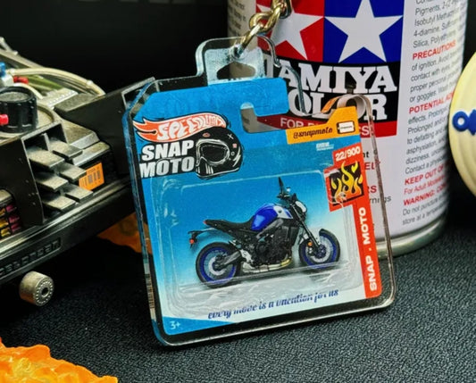 The Pocket Garage: 1:64 Scale Blister Pack Key Tag Keychain for Yamaha MT09