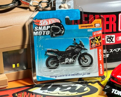 The Pocket Garage: 1:64 Scale Blister Pack Key Tag Keychain for BMW F800