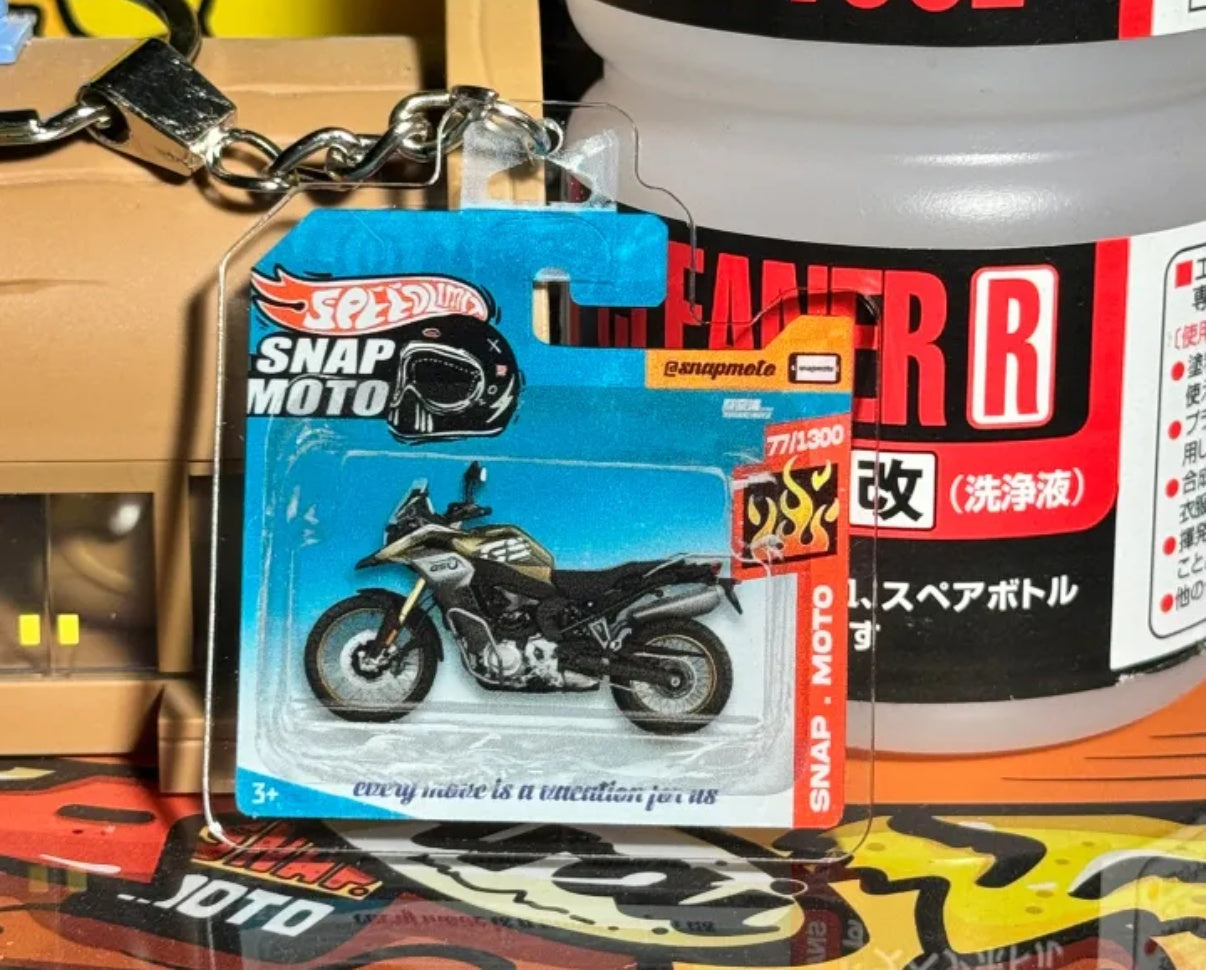 The Pocket Garage: 1:64 Scale Blister Pack Key Tag Keychain for BMW F850