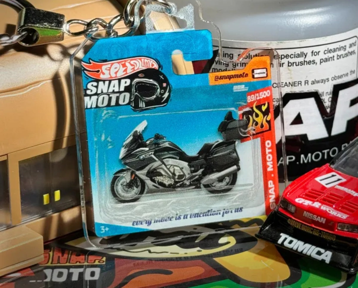 The Pocket Garage: 1:64 Scale Blister Pack Key Tag Keychain for BMW K1600