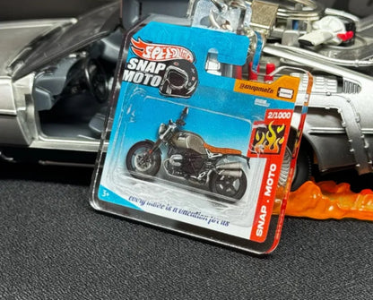 The Pocket Garage: 1:64 Scale Blister Pack Key Tag Keychain for BMW NINET