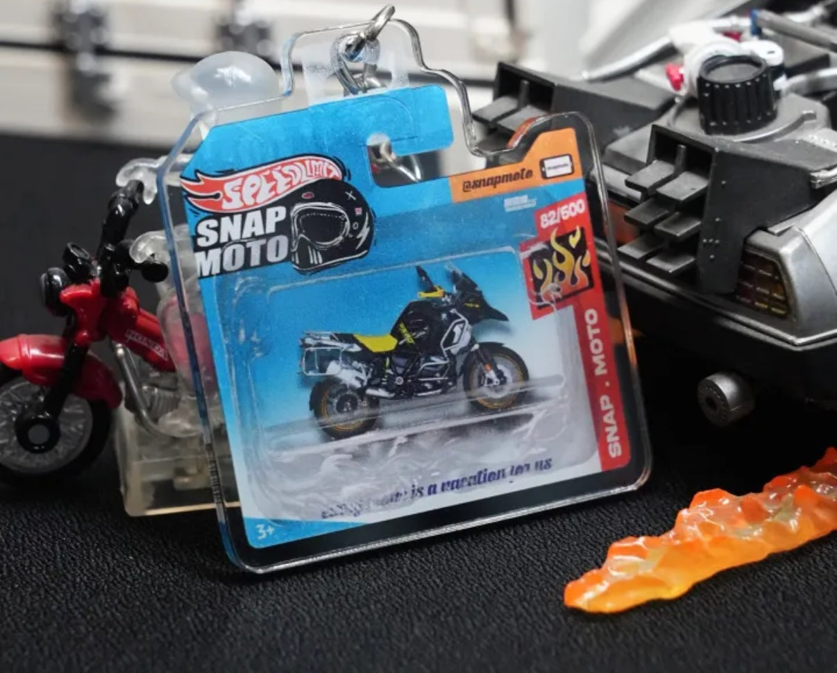 The Pocket Garage: 1:64 Scale Blister Pack Key Tag Keychain for BMW R1250