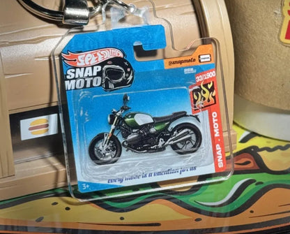 The Pocket Garage: 1:64 Scale Blister Pack Key Tag Keychain for BMW R12