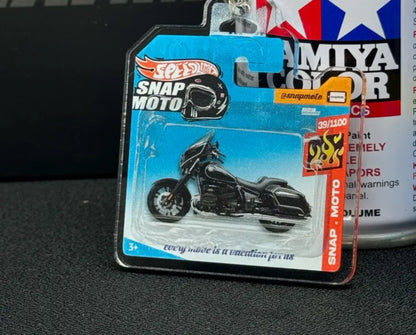 The Pocket Garage: 1:64 Scale Blister Pack Key Tag Keychain for BMW R18