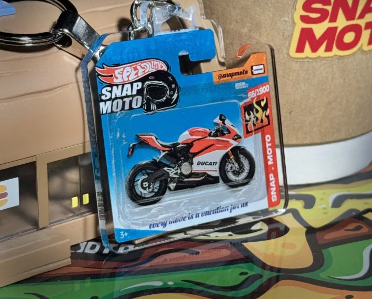 The Pocket Garage: 1:64 Scale Blister Pack Key Tag Keychain for Ducati Panigale959