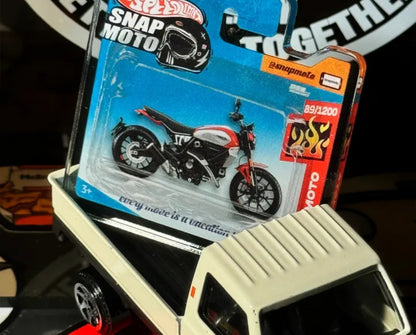 The Pocket Garage: 1:64 Scale Blister Pack Key Tag Keychain for Ducati Scrambler800