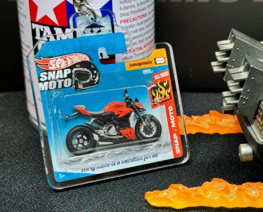 The Pocket Garage: 1:64 Scale Blister Pack Key Tag Keychain for Ducati StreetfighterV2