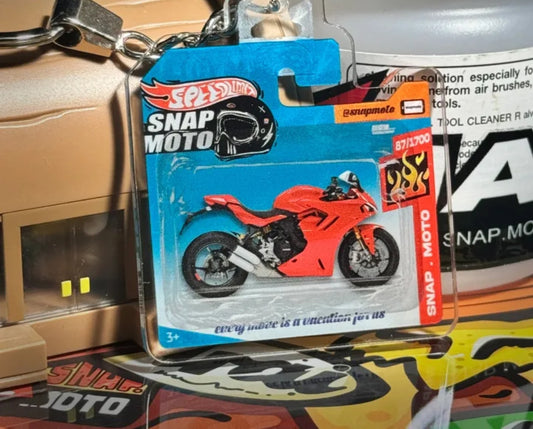 The Pocket Garage: 1:64 Scale Blister Pack Key Tag Keychain for Ducati SuperSport s