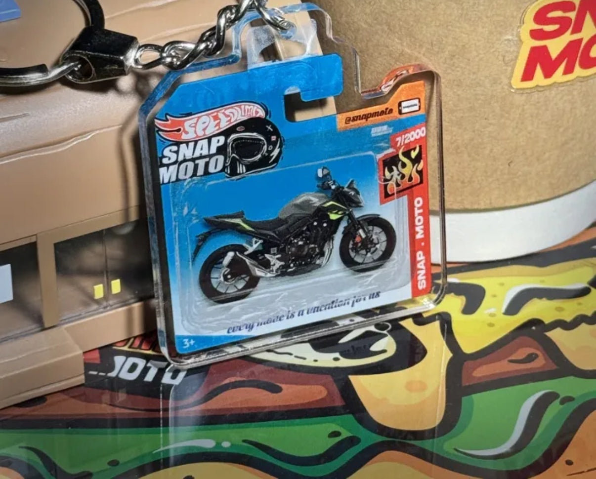 The Pocket Garage: 1:64 Scale Blister Pack Key Tag Keychain for Honda CB400F