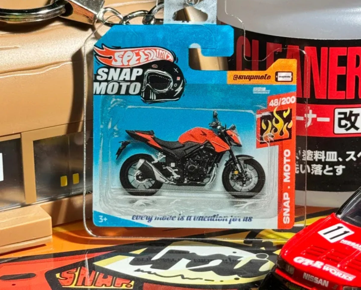 The Pocket Garage: 1:64 Scale Blister Pack Key Tag Keychain for Honda CB400F