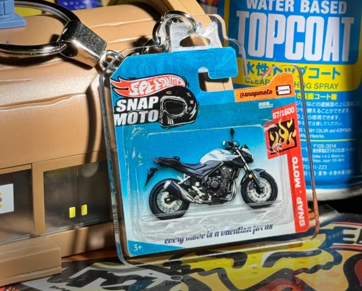 The Pocket Garage: 1:64 Scale Blister Pack Key Tag Keychain for Honda CB400F