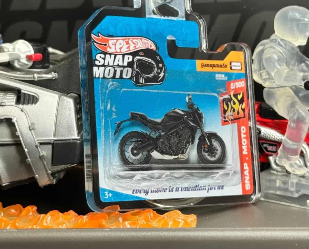 The Pocket Garage: 1:64 Scale Blister Pack Key Tag Keychain for Honda CB650R