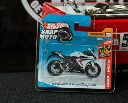 The Pocket Garage: 1:64 Scale Blister Pack Key Tag Keychain for Honda CBR400R