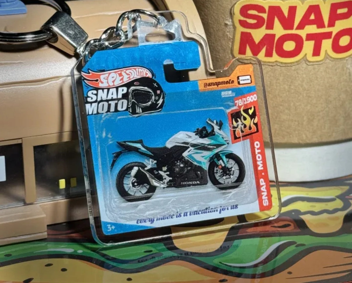 The Pocket Garage: 1:64 Scale Blister Pack Key Tag Keychain for Honda CBR400R