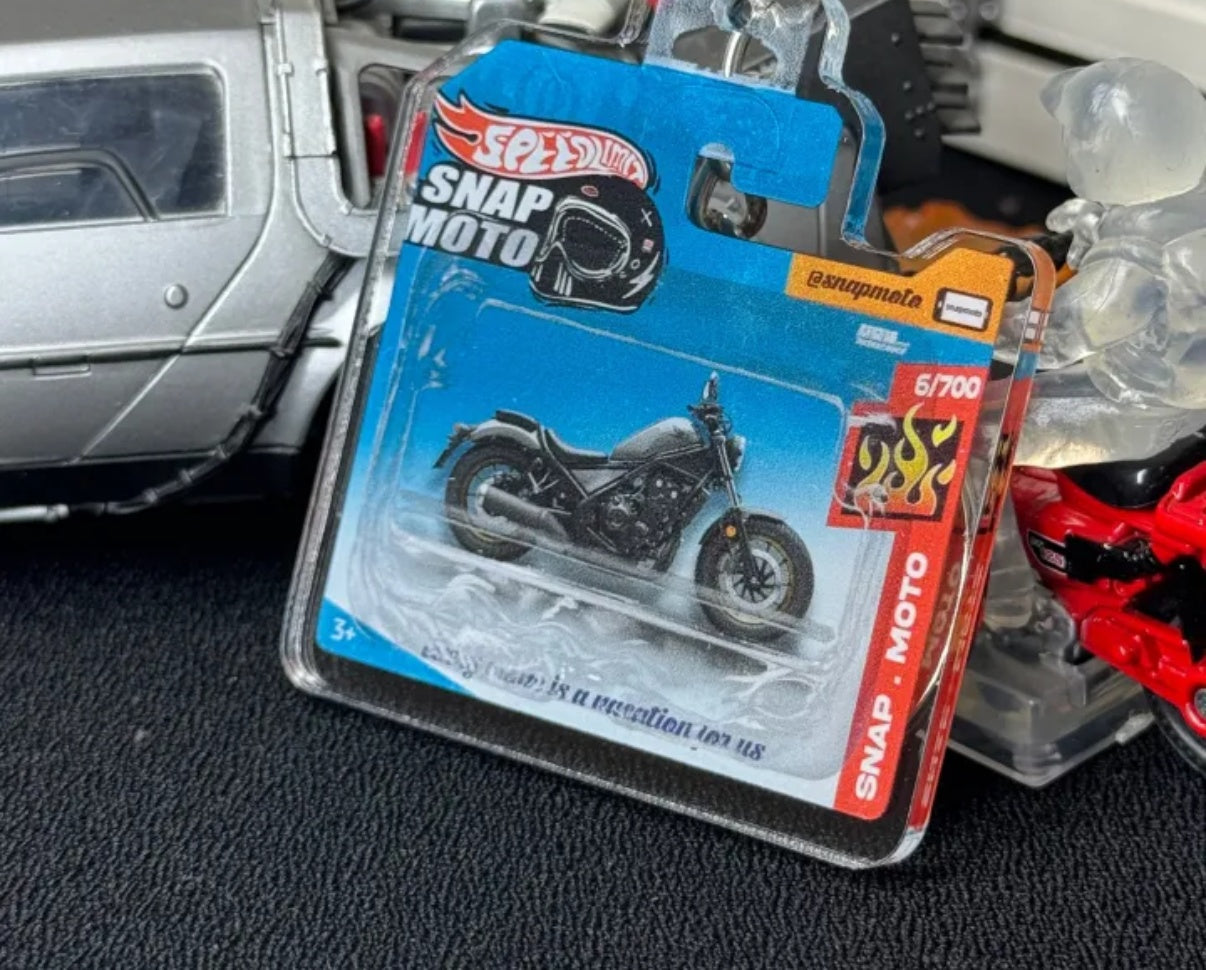 The Pocket Garage: 1:64 Scale Blister Pack Key Tag Keychain for Honda CM500