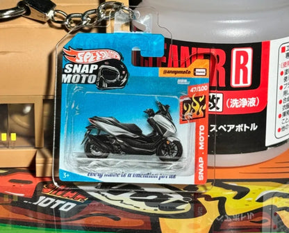The Pocket Garage: 1:64 Scale Blister Pack Key Tag Keychain for Honda Forza350