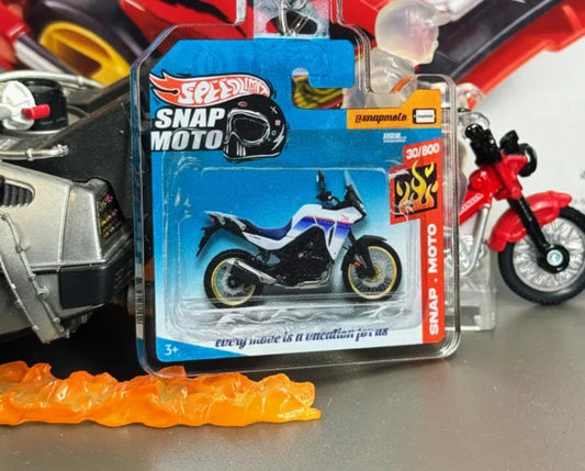 The Pocket Garage: 1:64 Scale Blister Pack Key Tag Keychain for Honda XL750