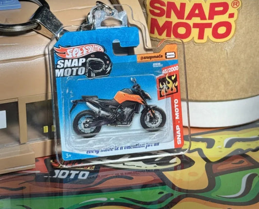 The Pocket Garage: 1:64 Scale Blister Pack Key Tag Keychain for KTM 790DUKE