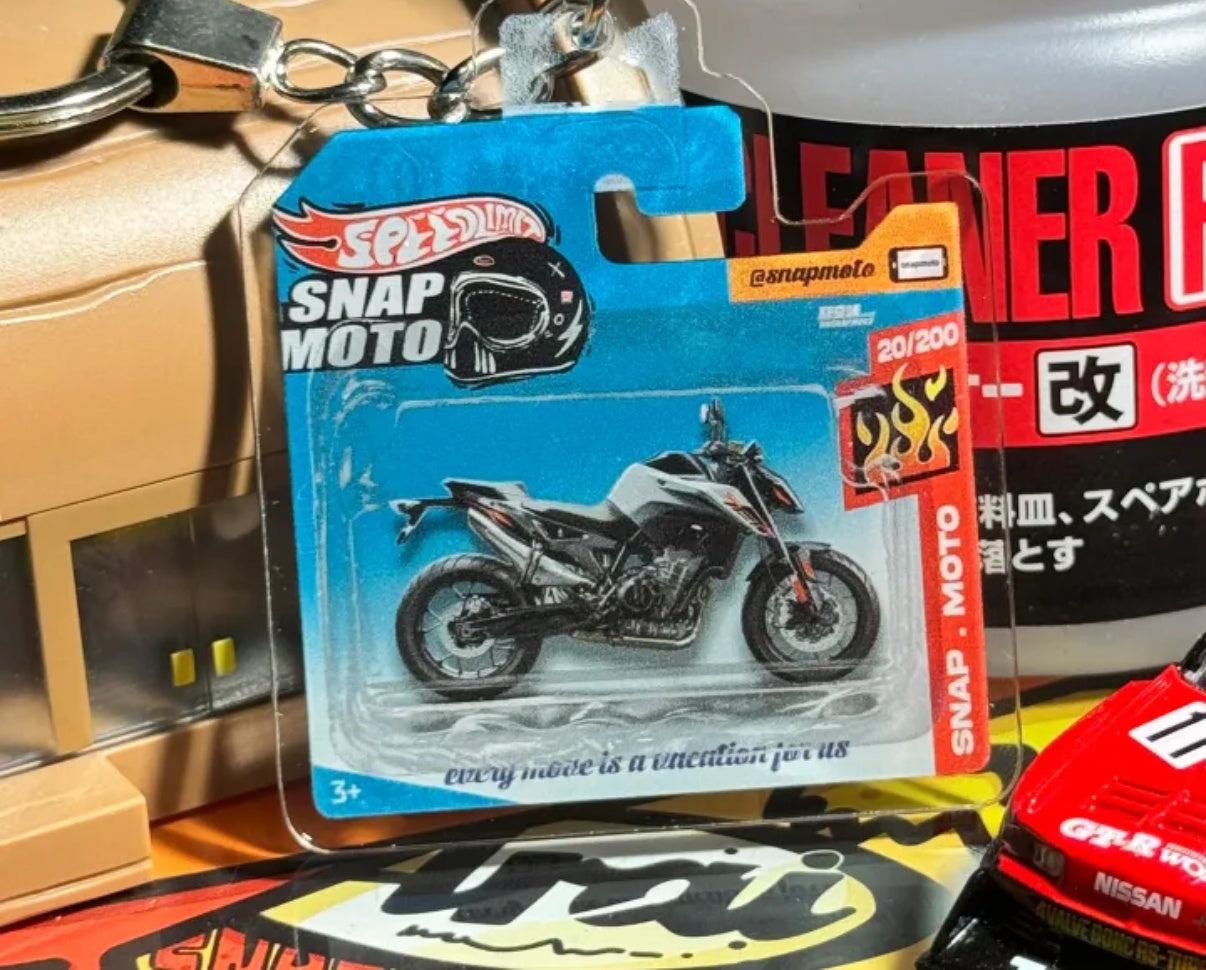 The Pocket Garage: 1:64 Scale Blister Pack Key Tag Keychain for KTM 790DUKE