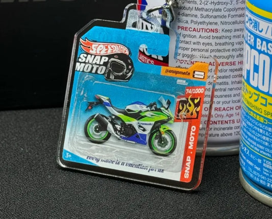 The Pocket Garage: 1:64 Scale Blister Pack Key Tag Keychain for Kawasaki NINJA500