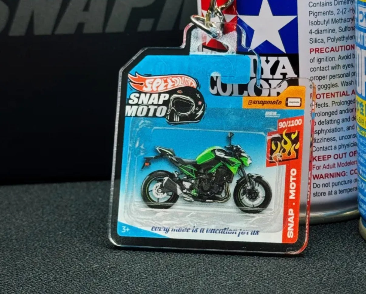 The Pocket Garage: 1:64 Scale Blister Pack Key Tag Keychain for Kawasaki Z900