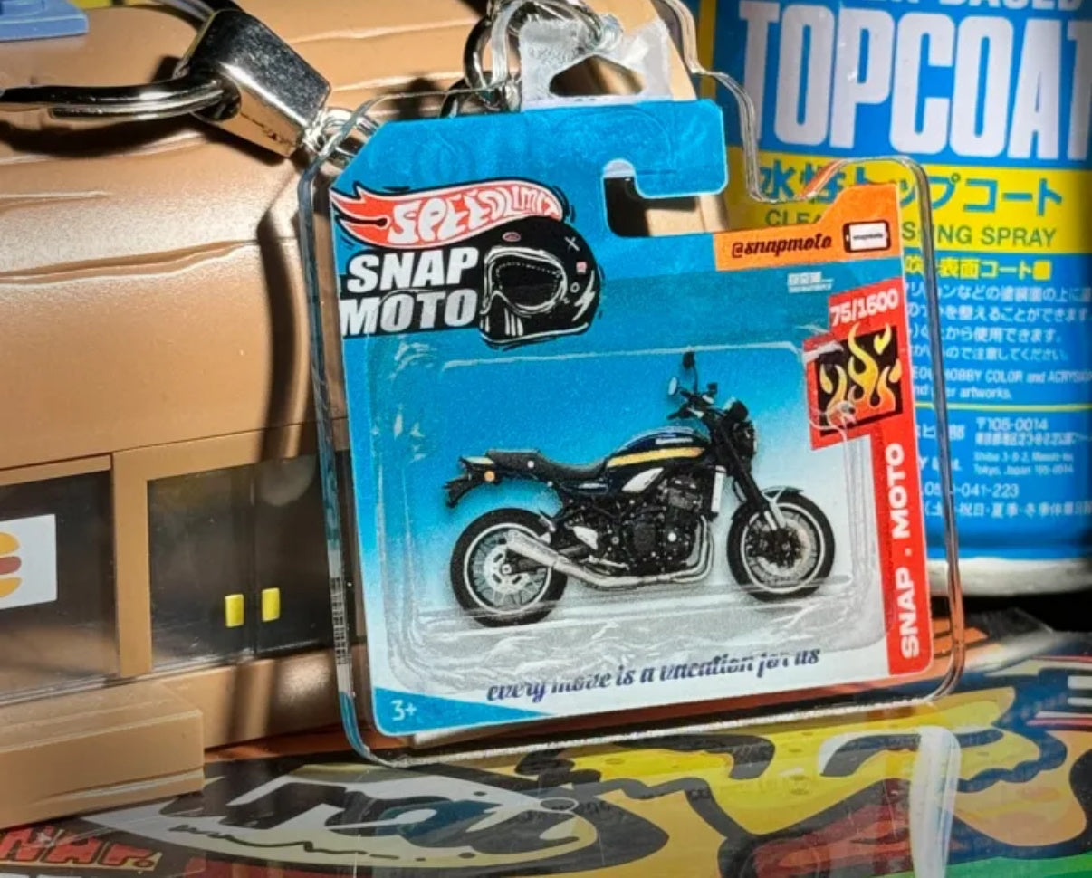 The Pocket Garage: 1:64 Scale Blister Pack Key Tag Keychain for Kawasaki Z900RS