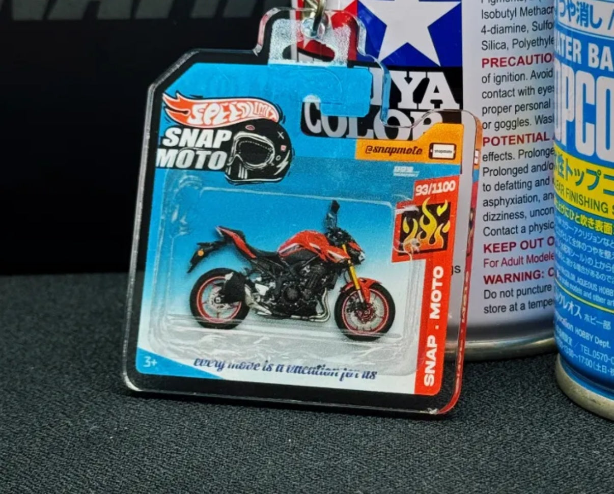 The Pocket Garage: 1:64 Scale Blister Pack Key Tag Keychain for Kawasaki Z900
