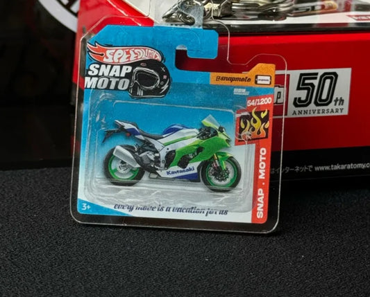The Pocket Garage: 1:64 Scale Blister Pack Key Tag Keychain for Kawasaki ZX10R