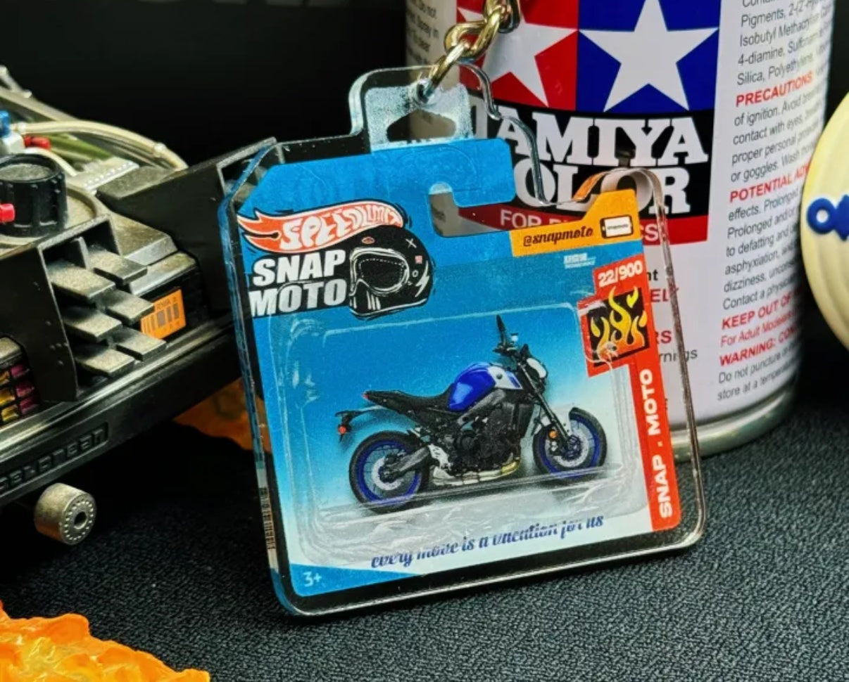 The Pocket Garage: 1:64 Scale Blister Pack Key Tag Keychain for Yamaha MT09