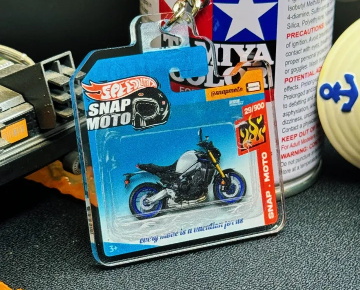 The Pocket Garage: 1:64 Scale Blister Pack Key Tag Keychain for Yamaha MT09SP