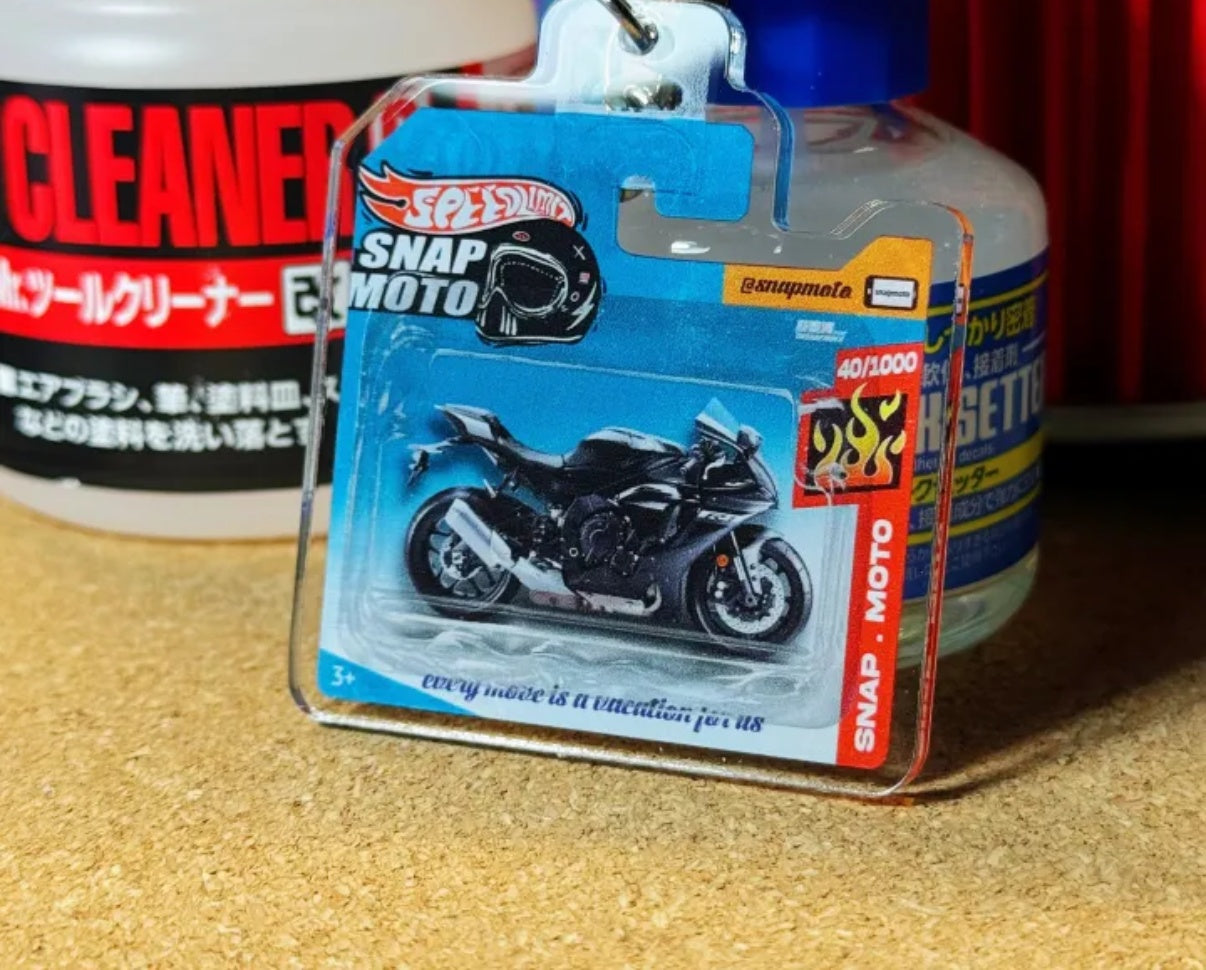 The Pocket Garage: 1:64 Scale Blister Pack Key Tag Keychain for Yamaha R1