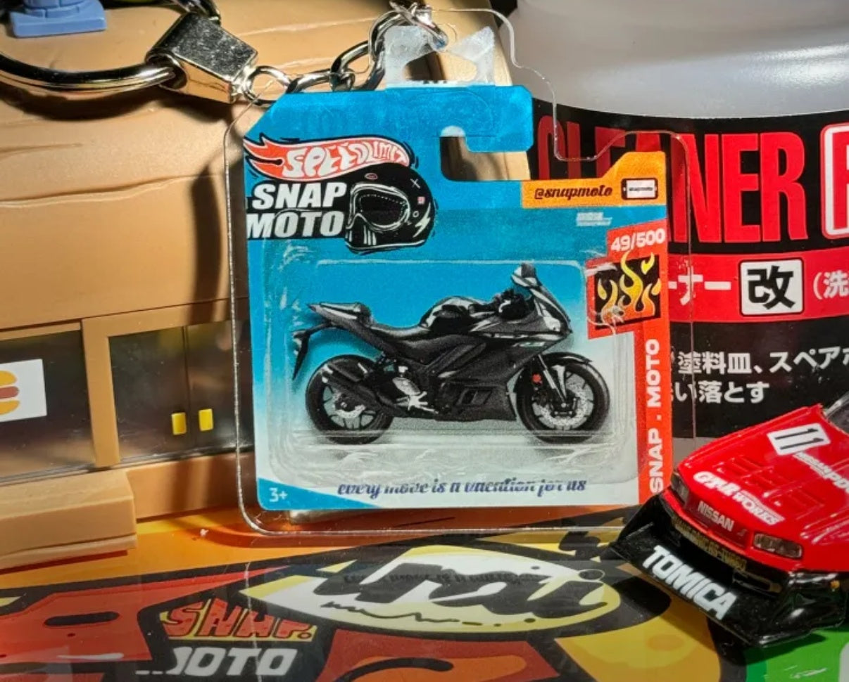 The Pocket Garage: 1:64 Scale Blister Pack Key Tag Keychain for Yamaha R3